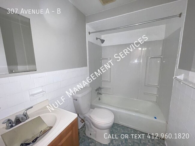 Photo - 307 Avenue A Unit B