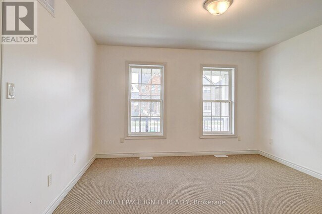 Photo - 931 Broadway Blvd