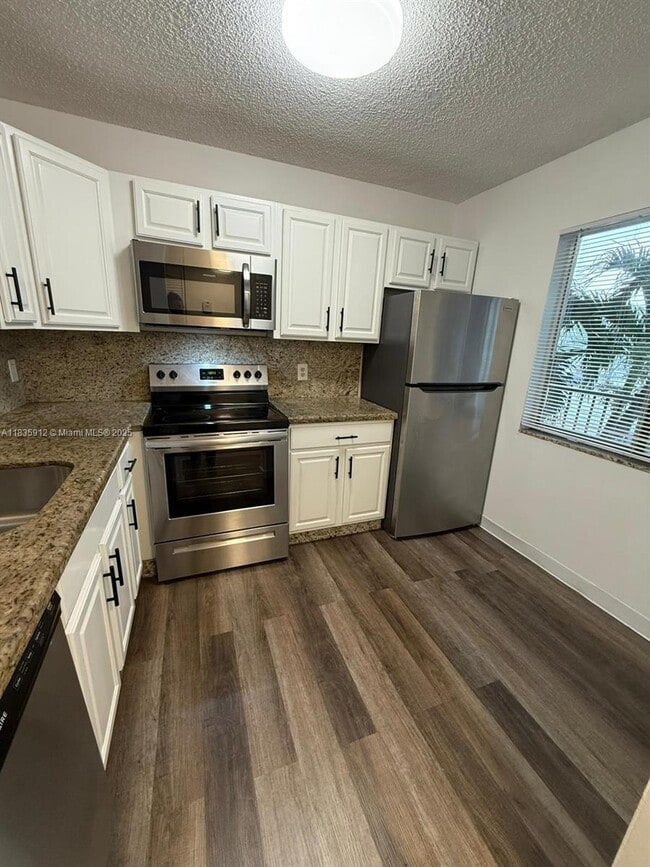 Photo - 8610 N Sherman Cir Apartment Unit 201