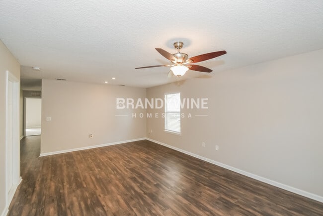 Photo - 2060 Felch Ave