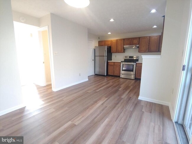 Photo - 2134 Commissary Cir
