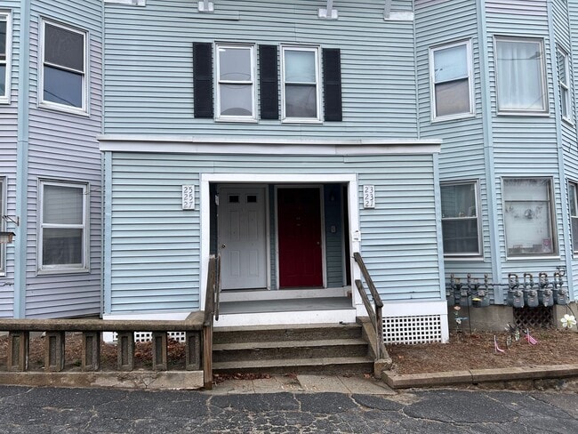Building Photo - 19-27 Granite St Unit 25 Granite St. #2L