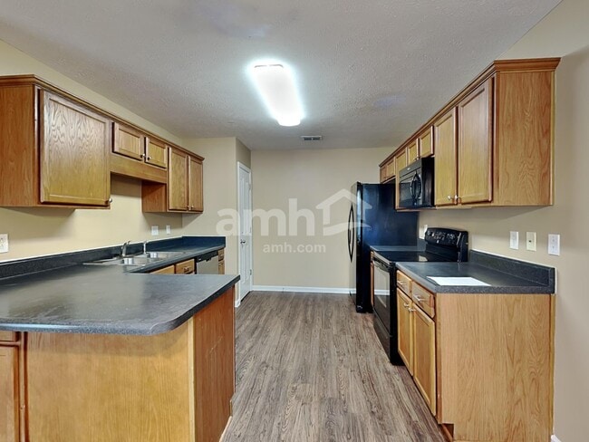 Photo - 3720 Southbend Dr