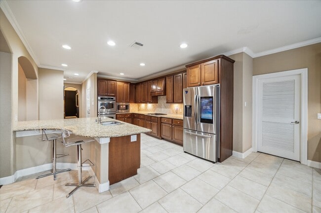 Building Photo - 18063 Crescent Royale Way Rental