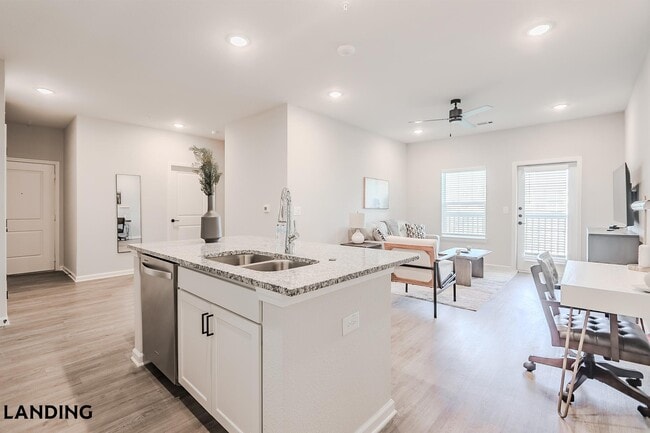 Photo - 1650 Harris Hill Rd Unit 05-5205