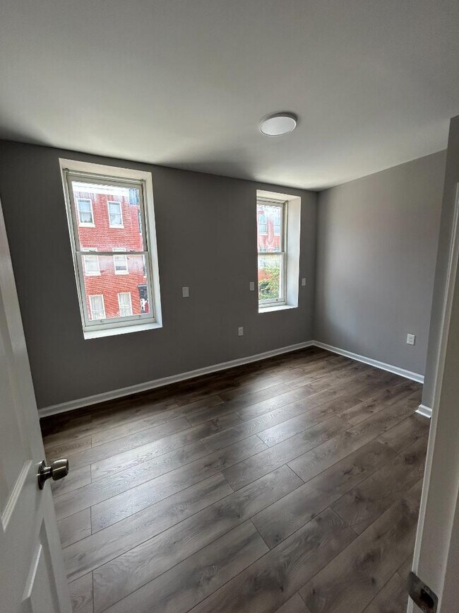 Building Photo - 1428 McCulloh St Rental