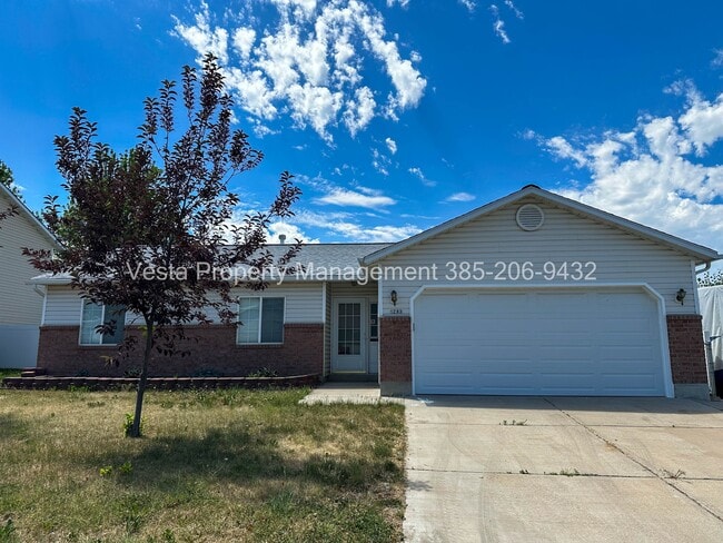 Photo - 1293 W 570 N House