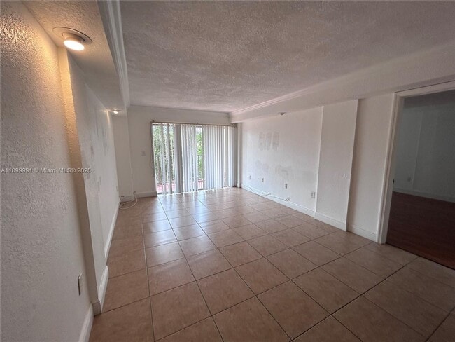 Photo - 14250 SW 62nd St Unit 302