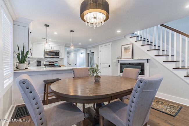 Photo - 605 Monmouth Ave