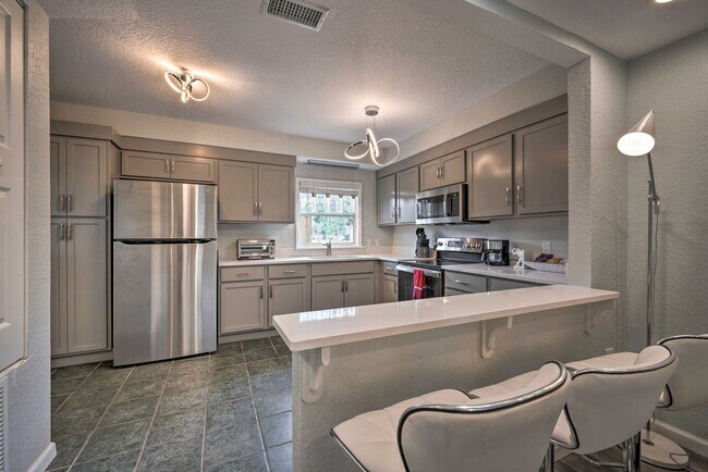 Photo - 224 E Kelly Park Rd Unit SI ID1545960P