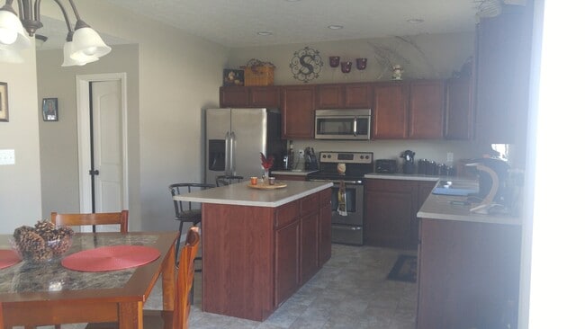 Photo - Modern 4 Bedroom, 2.5 Bath West Side Single Family Home