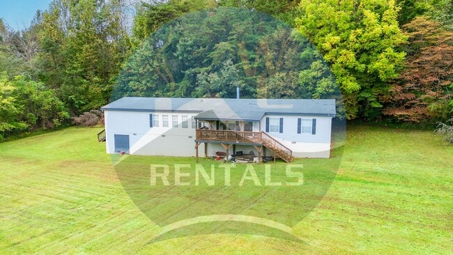 Photo - 4 bedroom 2 bath Double-Wide Trailer taste...