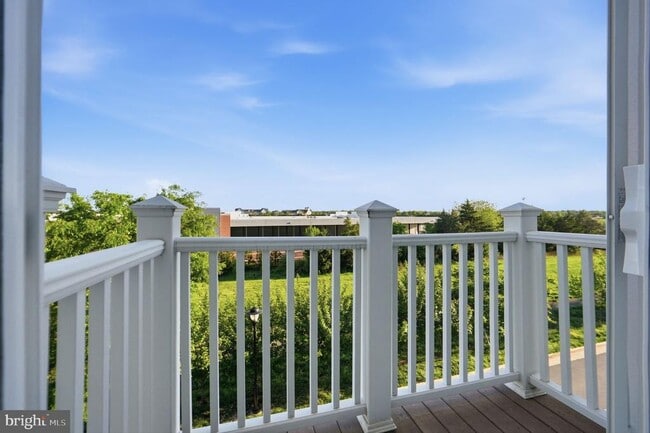 Photo - 43849 Kingston Station Terrace