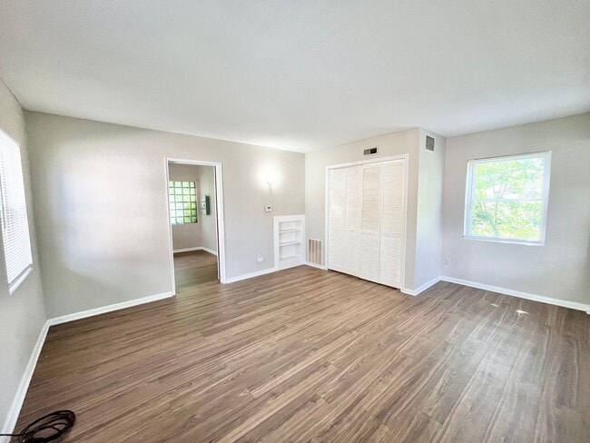 Photo - 112 Shepherd Ave Unit A Backyard Down