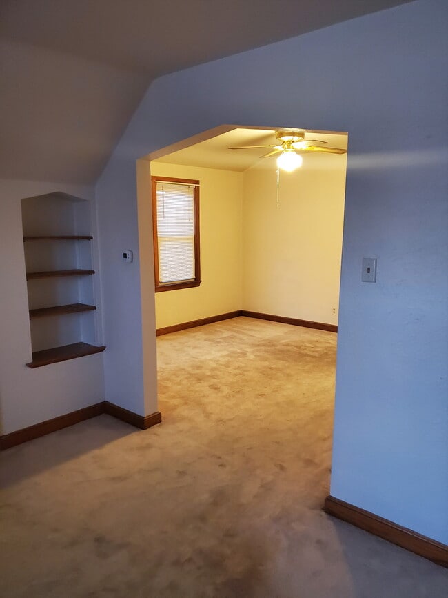 Building Photo - 3433A N 53rd St Unit Lovely Mother In Law available 9/1