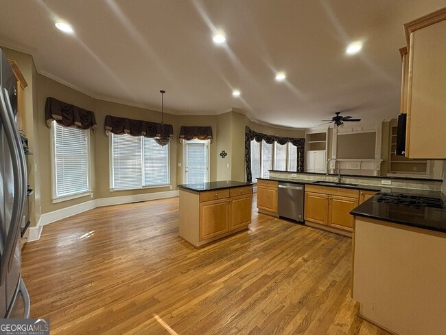 Photo - 5930 Abbotts Run Tr