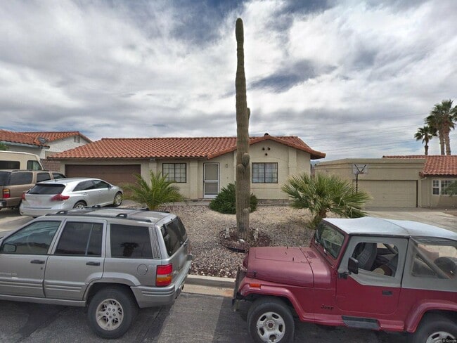 Building Photo - Single Family Home