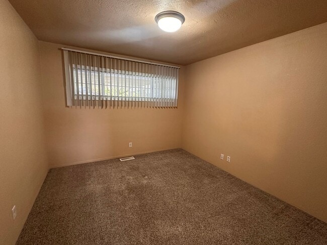 785-765 Nyssa St Unidad 785 Nyssa St