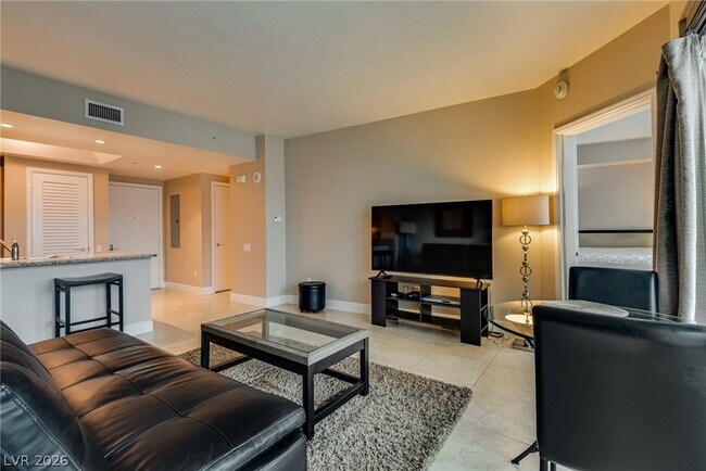 Photo - 322 Karen Ave Unit 1904