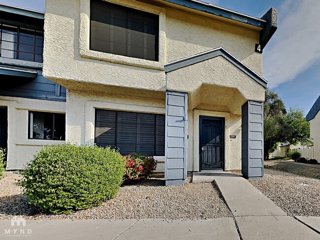 Photo - 7801 N 44th Dr