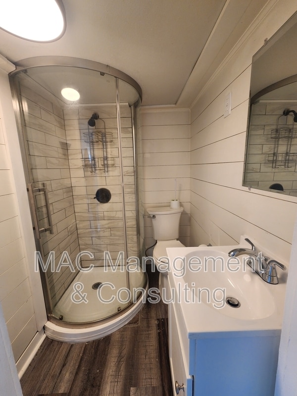 Photo - 228 S Walnut Ave Unit 4