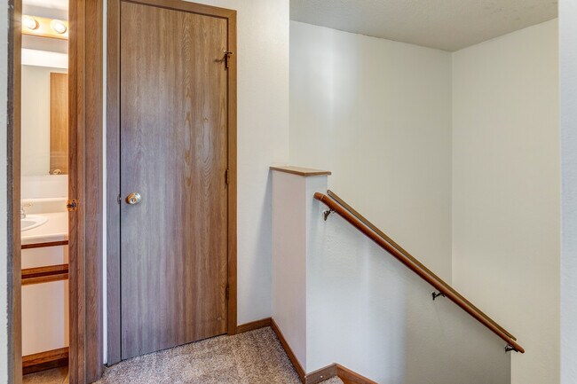 Valley View Estates