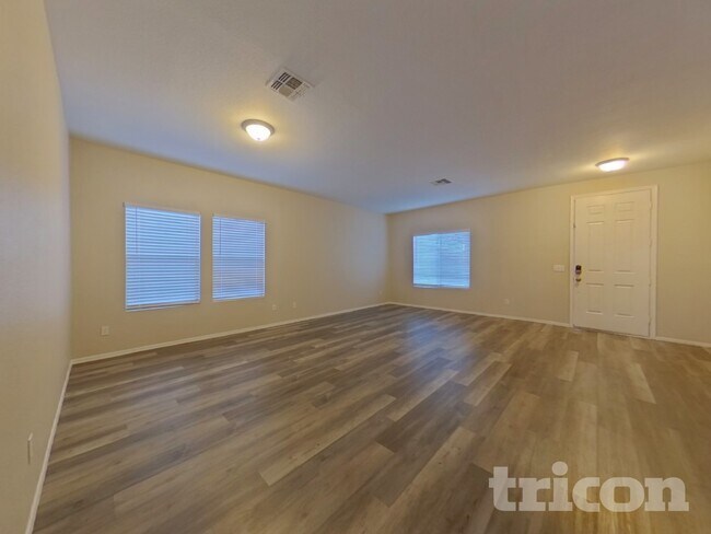 Photo - 2840 W Mineral Butte Dr