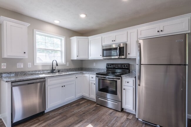 Photo - 725 Oak St Unit A