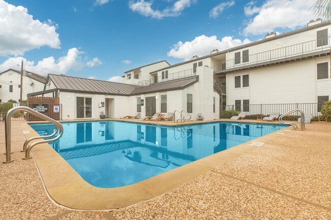 Building Photo - Artisan at South Lamar Rental