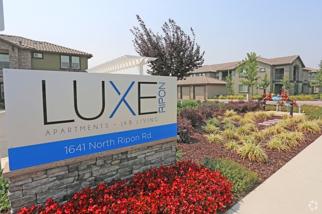 Luxe