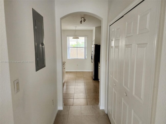Photo - 10831 SW 240 Ln