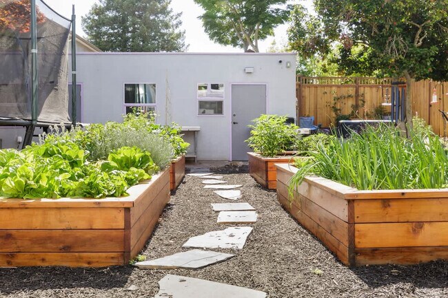 Photo - 3148 College Ave Unit ID1309744P