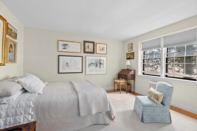 Photo - 12 Kilsyth Ter Unit 24