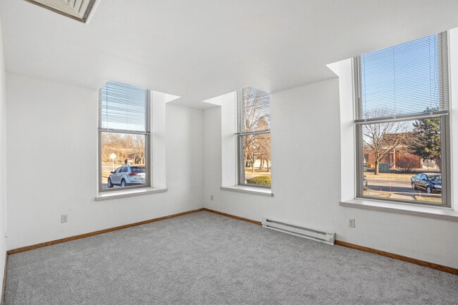 Photo - Franklin Mill Apartments