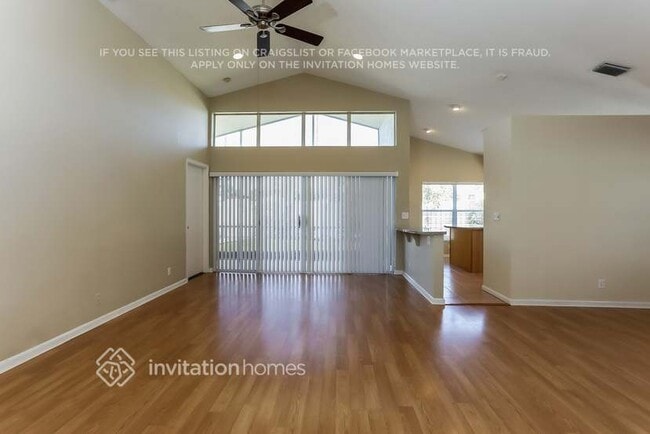 Photo - 1369 Fairfax Cir E