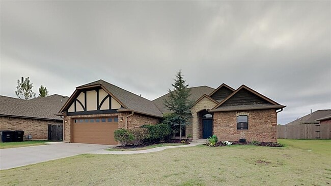 Photo - 616 Sally Ct