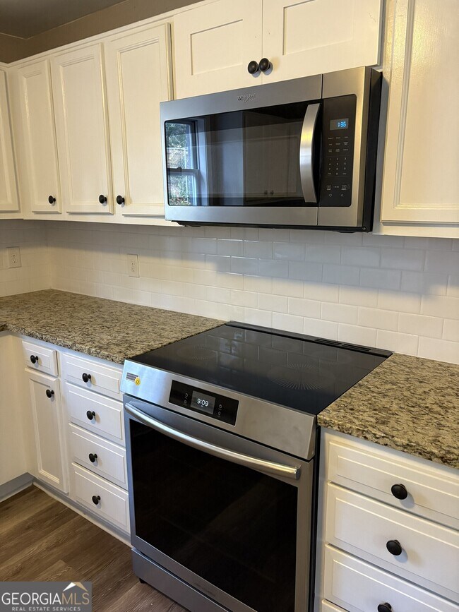 Photo - 403 Westchester Blvd NW