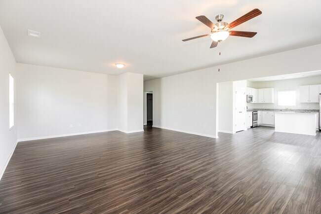 Photo - 3907 Starry Sky Rd