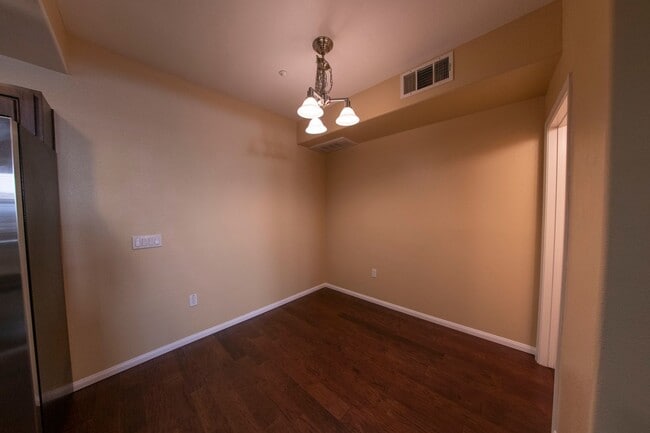 Photo - 2BR 2.5BA Townhouse in Beautiful Complex - Washer Dryer in Unit, Pet Friendly, 2 Underground Park...