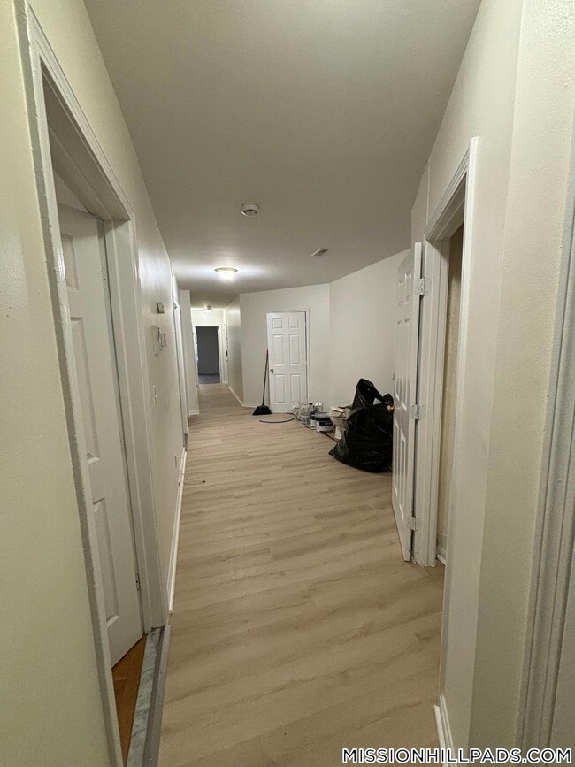 Photo - 1460 Tremont St Unidad 1