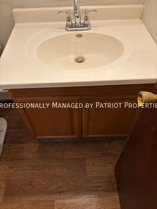 Photo - 161 W Main St Unit 204