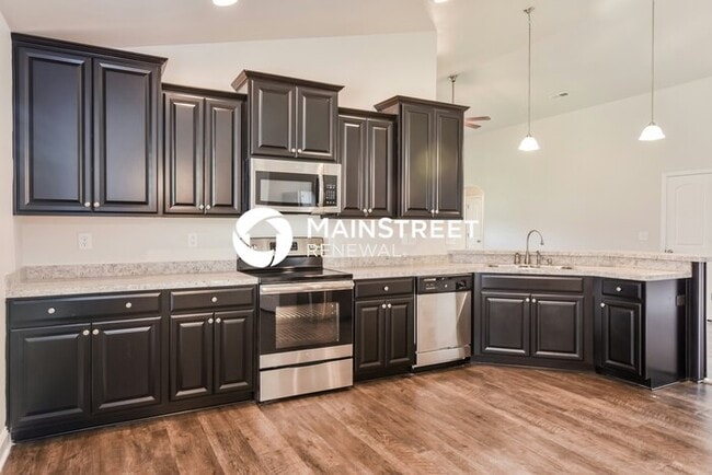 3 Bedroom Pet-Friendly Home in HARVEST, AL with Main Street Renewal