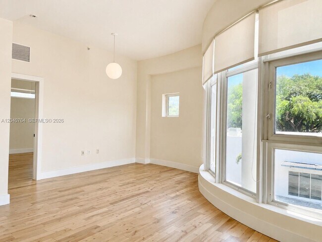 Photo - 6701 Biscayne Blvd Unit 201