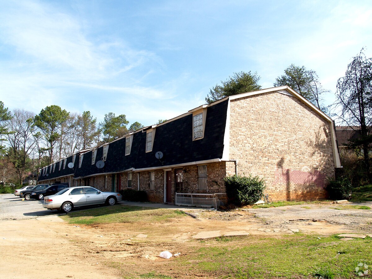 Sutton Village Apartments - Sutton Village Apartments