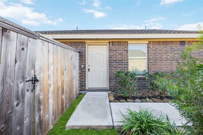 Photo - 5031 Hurston Pk Trl