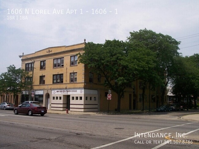 Building Photo - 1606 N Lorel Ave Unit 1606 - 1