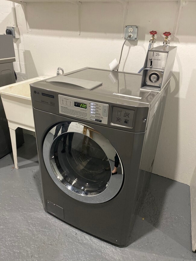 Photo - 2050 Robin St Unidad 4