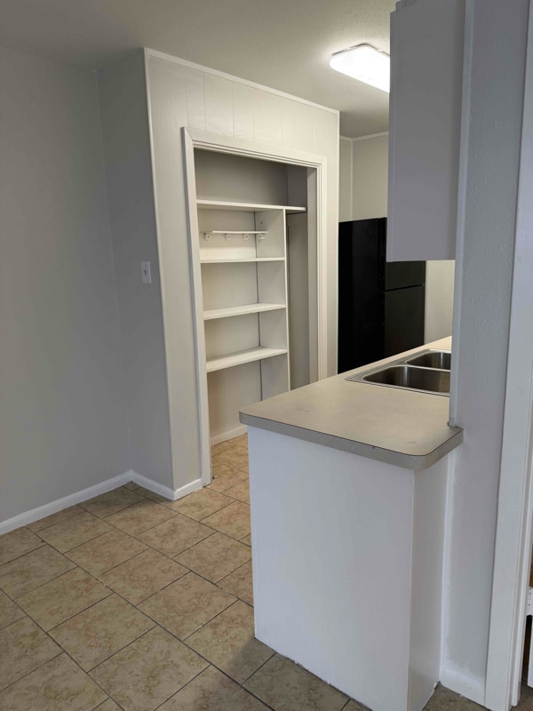 Photo - 6760 Prutzman Rd