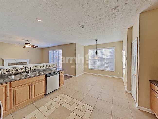 Photo - 5039 Weatherstone Dr