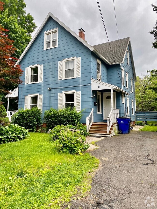 Building Photo - 7 Cadwell St Rental